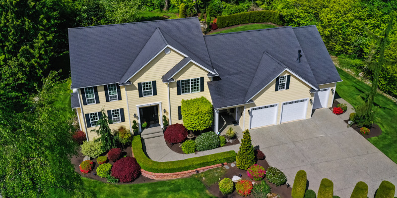 Don’t Settle for Sub-Par Roof Cleaning Services