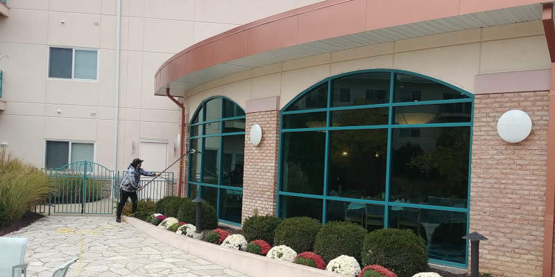 Window Pressure Washing in Kentuckiana